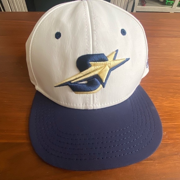 Starter Brand Retro Snapback Hat - Picture 3 of 6